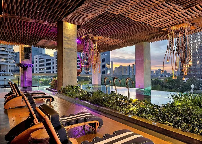 Orient Jakarta, A Royal Hideaway